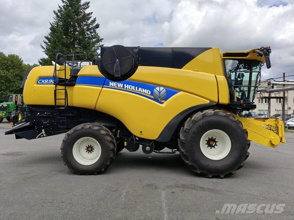 New Holland CX 8.90 Зернозбиральні комбайни
