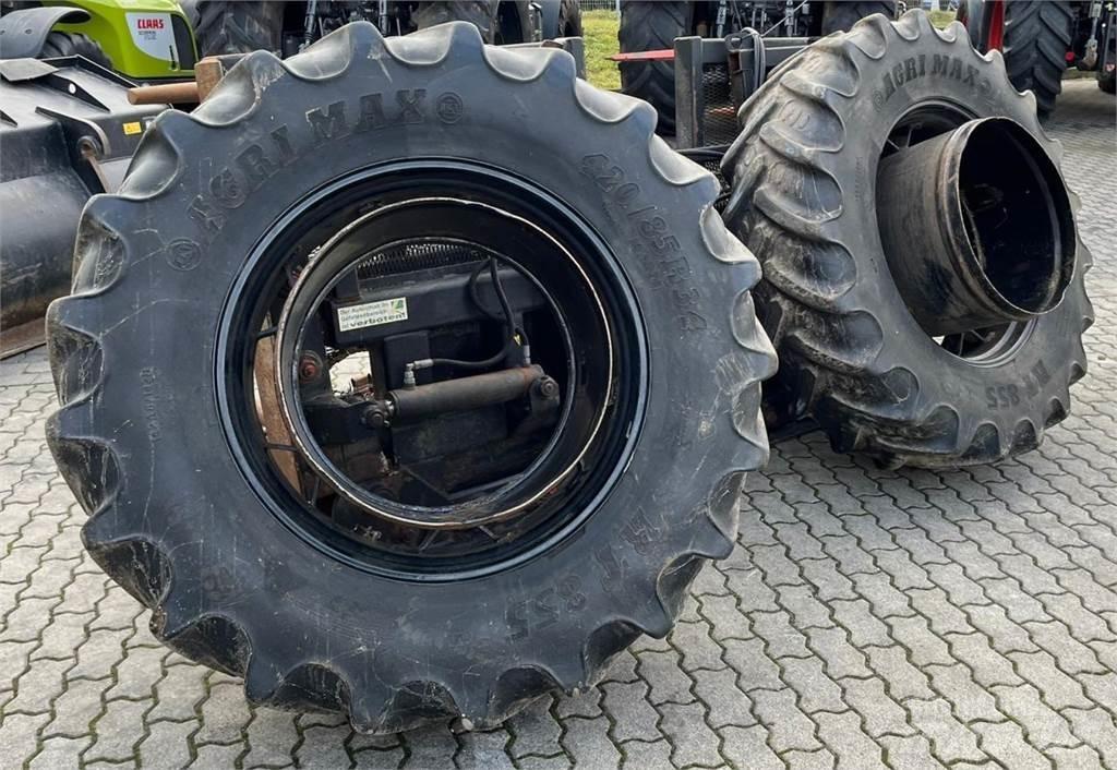 Case IH 721 G Фронтальні навантажувачі