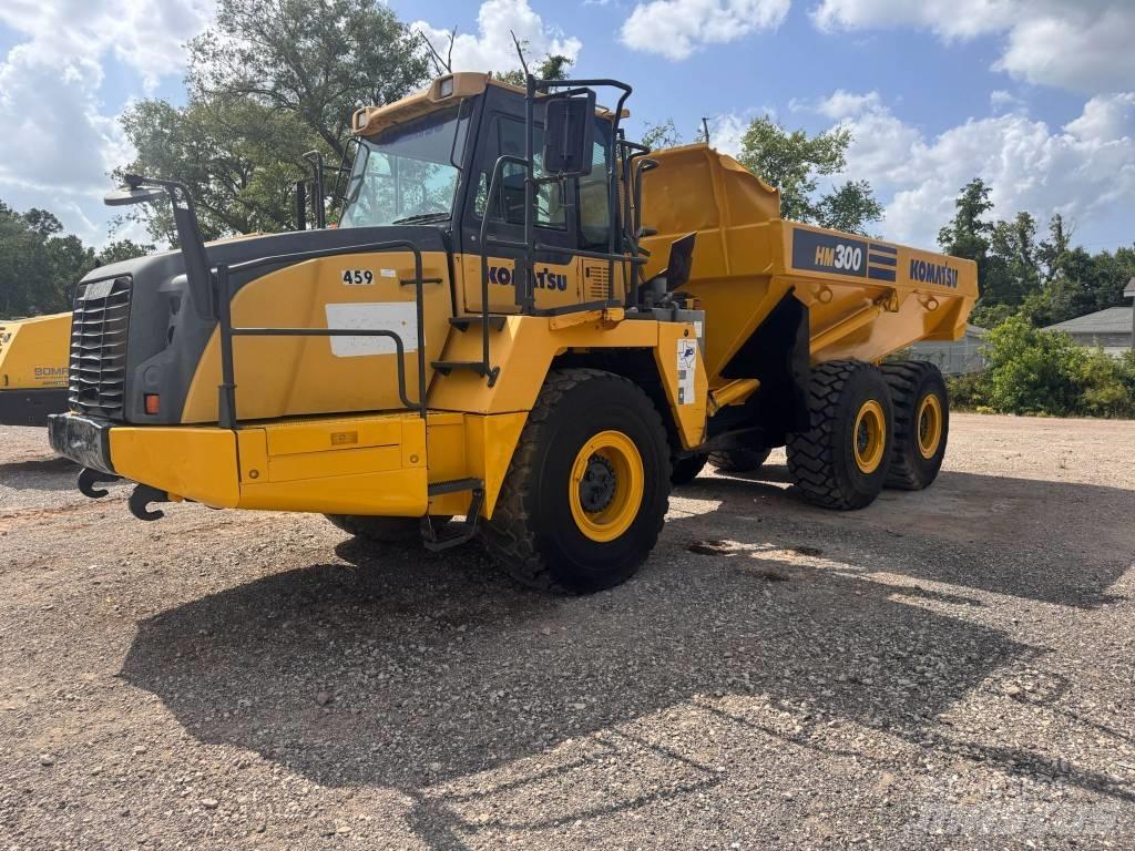 Komatsu HM 300-3 Зчленовані самоскиди