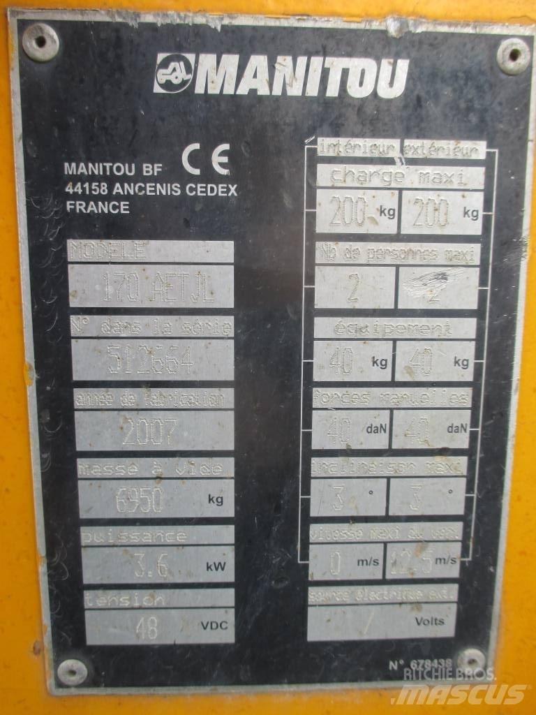 Manitou 170 AETJL Колінчаті підйомники