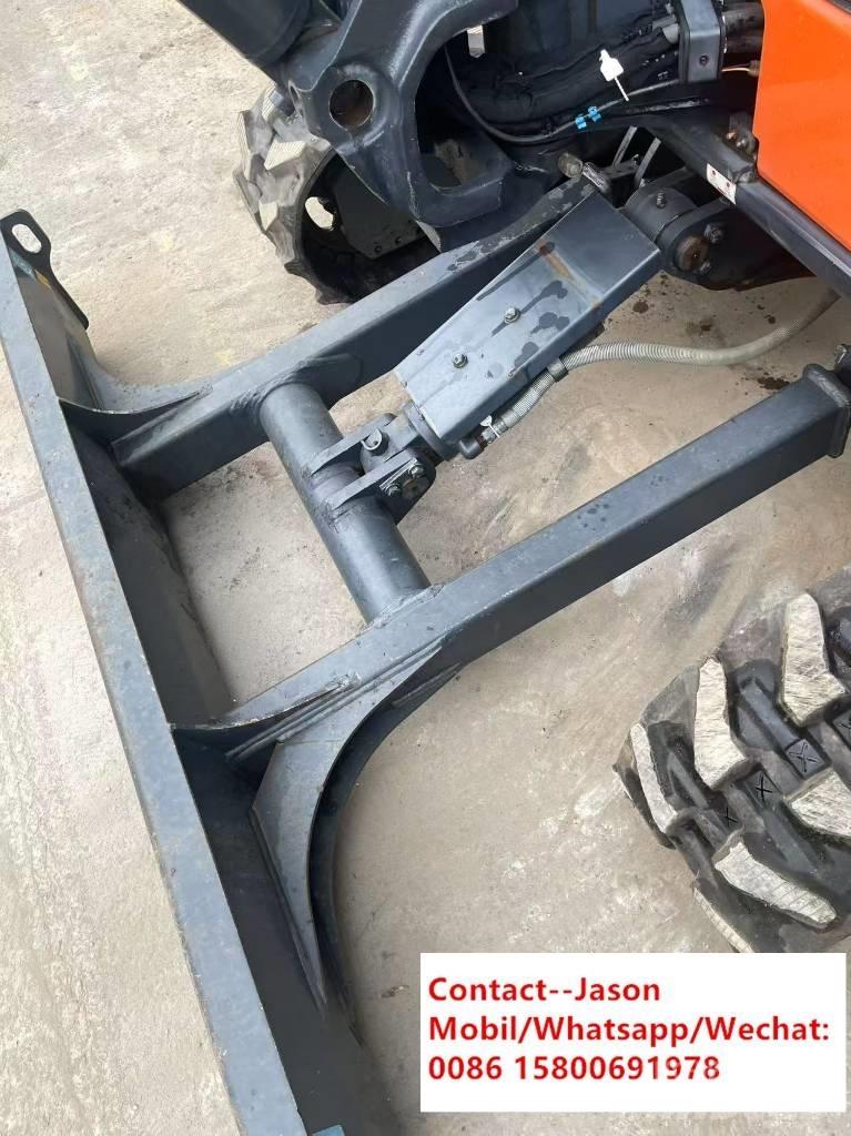 Hitachi ZX 35 U Міні-екскаватори < 7т