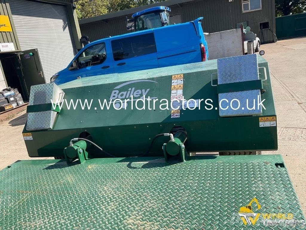 Bailey LOW LOADER Інші причепи