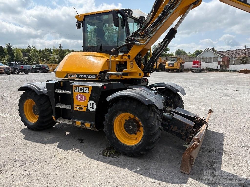 JCB Hydradig HD110T Колісні екскаватори