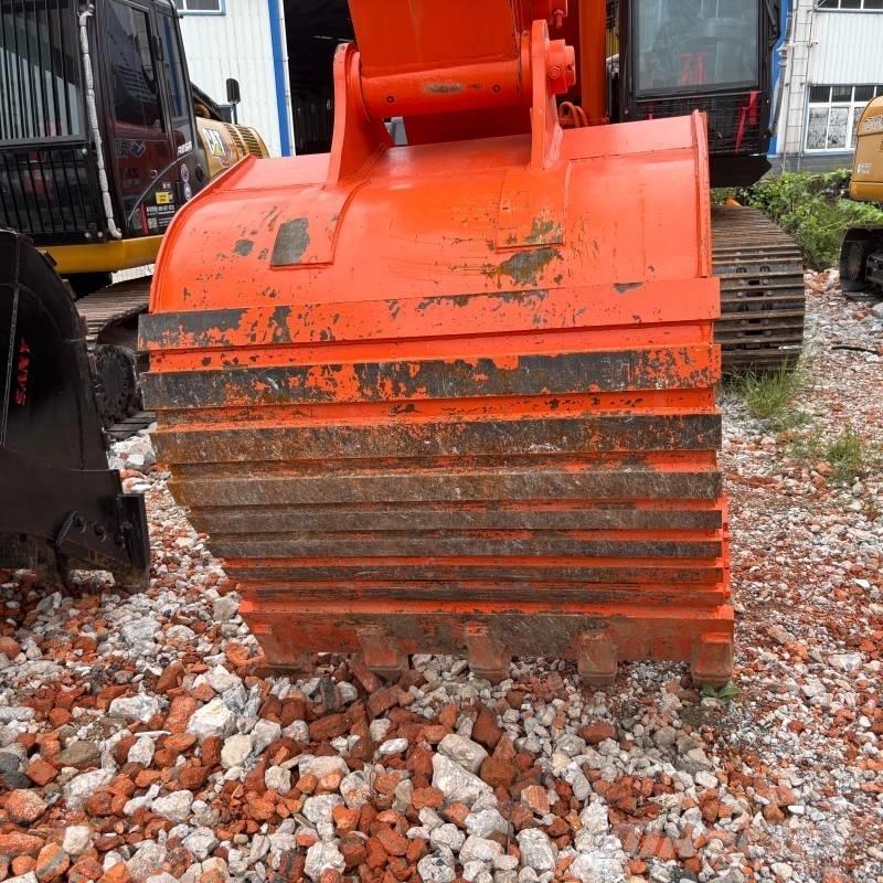Hitachi ZX 350 Гусеничні екскаватори