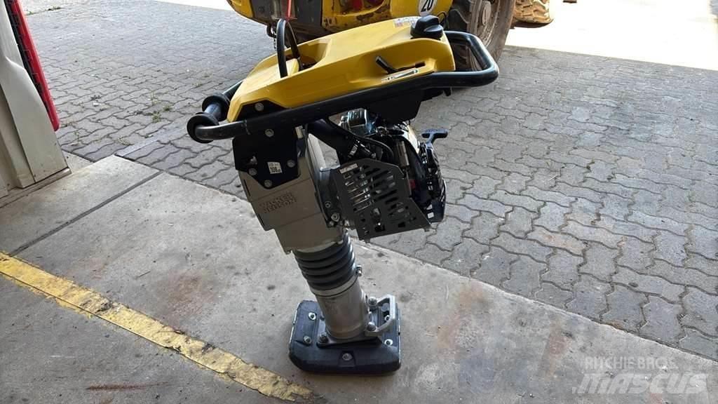 Wacker Neuson BS62 Віброплити та вібротрамбовки