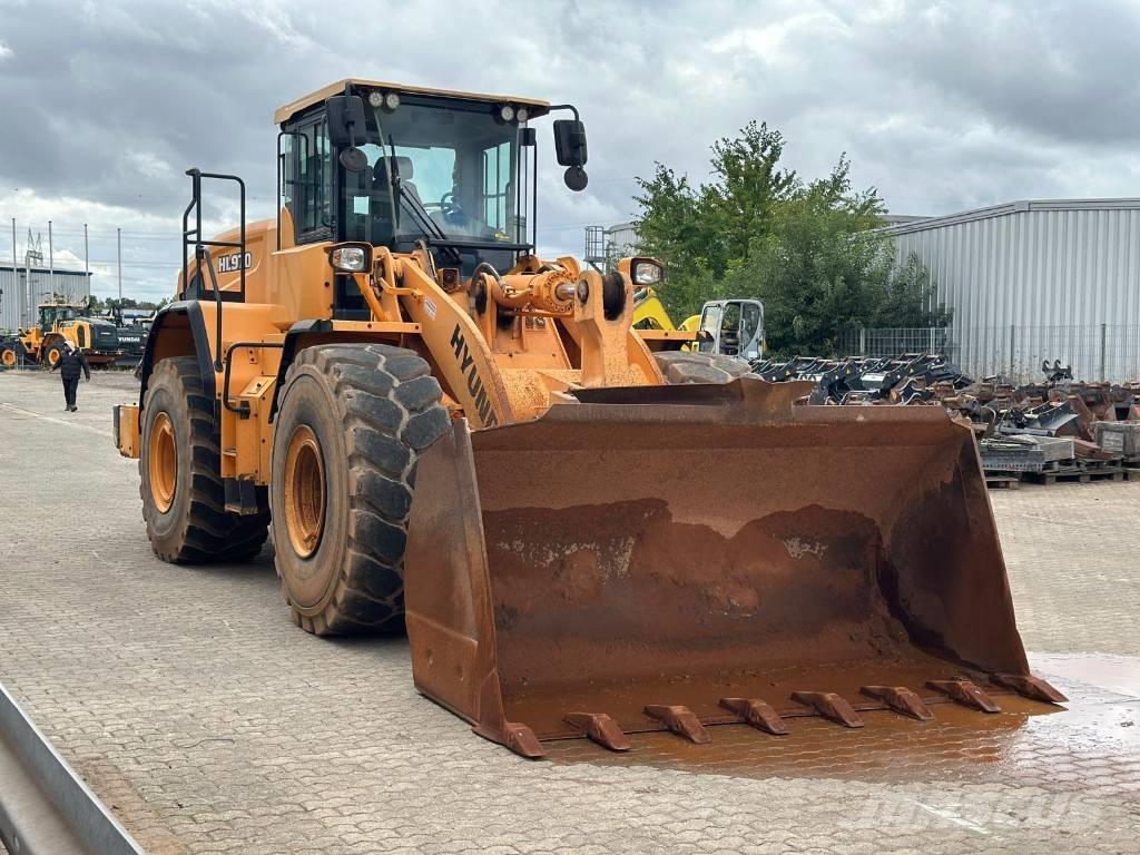 Hyundai HL 970 A Фронтальні навантажувачі