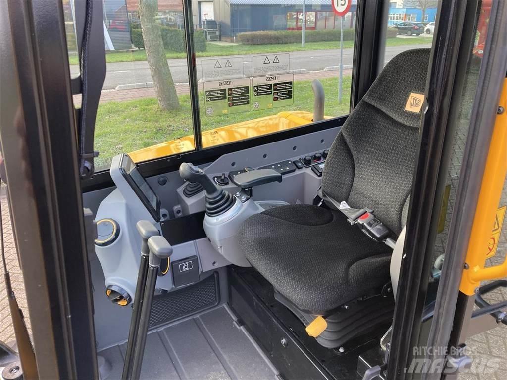 JCB 60C Міні-екскаватори < 7т