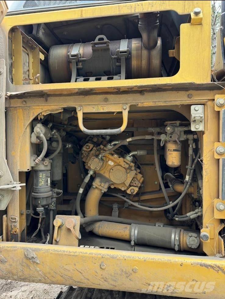 CAT 329 EL Гусеничні екскаватори