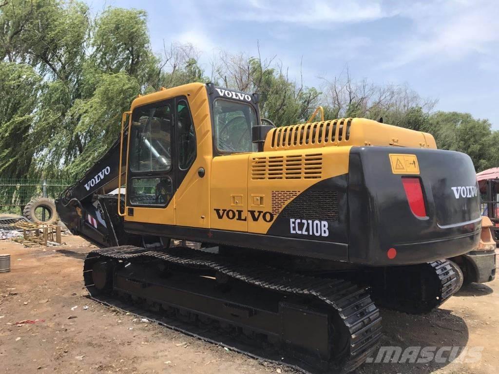 Volvo EC 210 B Гусеничні екскаватори