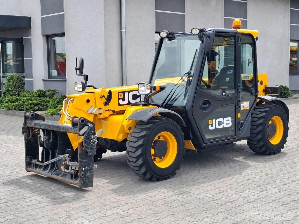 JCB 525-60 Телескопічні навантажувачі