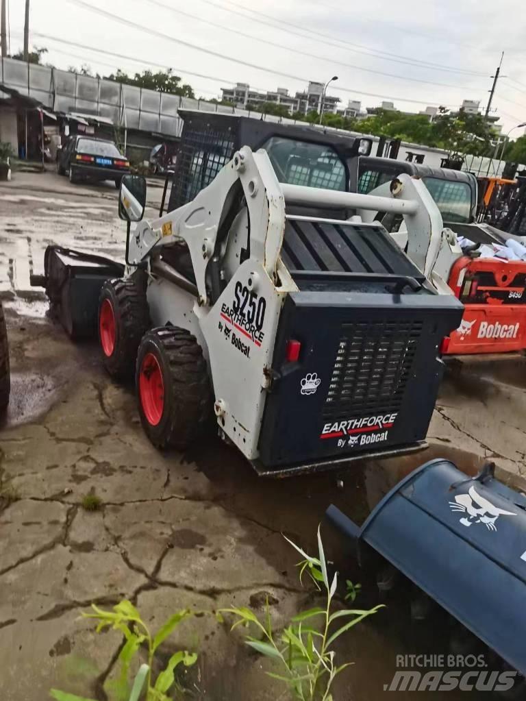 Bobcat S 250 Міні-навантажувачі