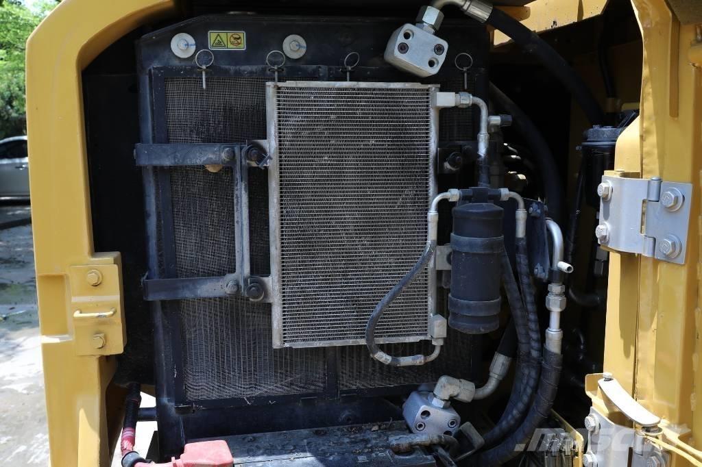 CAT 305.5E2 Міні-екскаватори < 7т