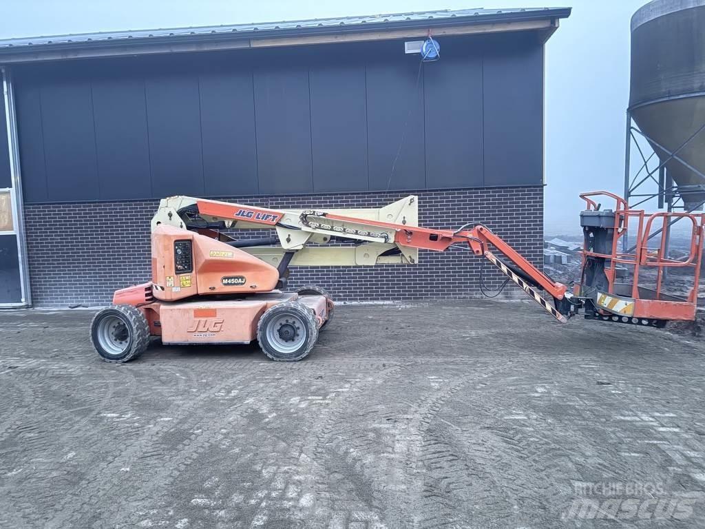 JLG 450aj Колінчаті підйомники