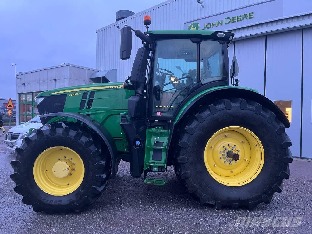 John Deere 6250 R Трактори