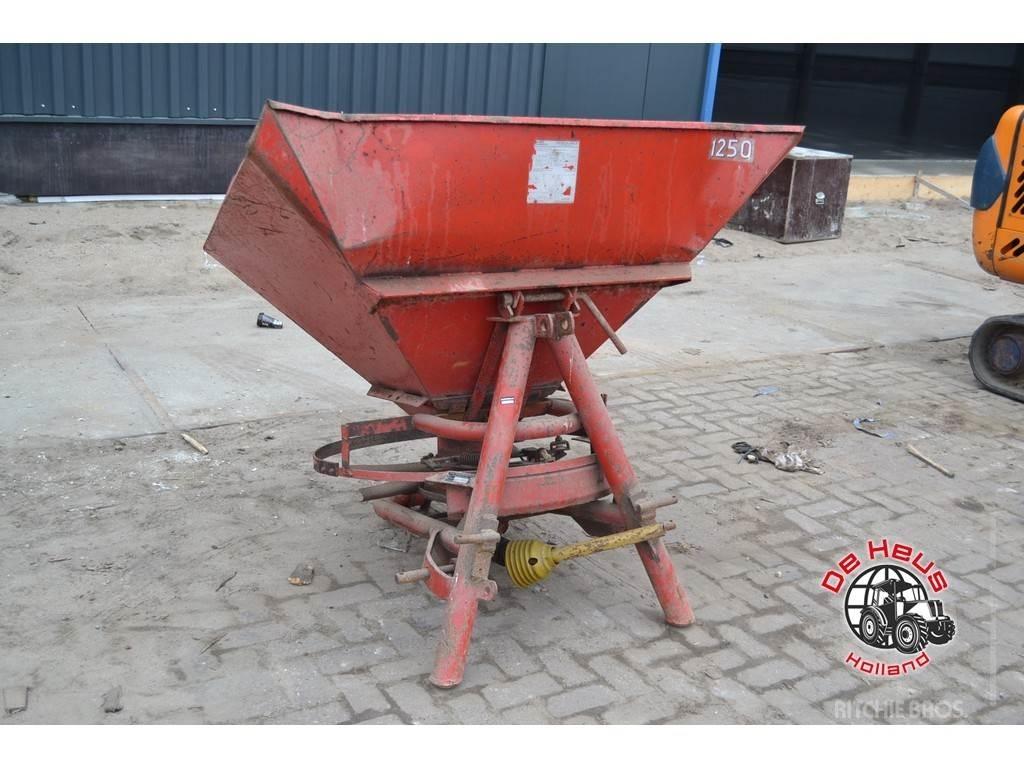Lely 1250 Розсіювач мінеральних добрив