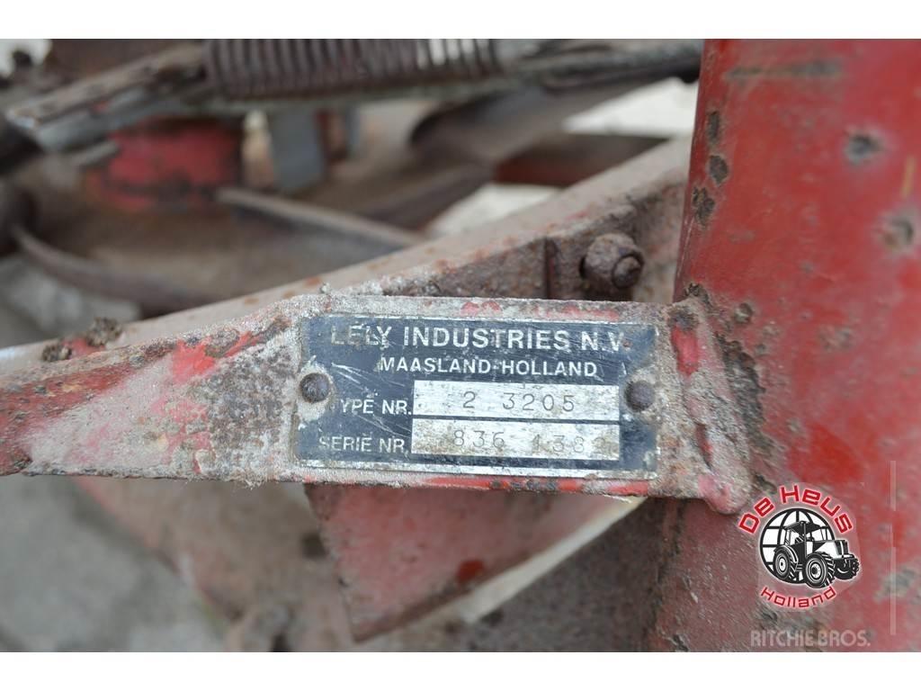 Lely 1250 Розсіювач мінеральних добрив