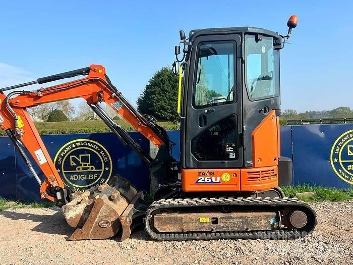 Hitachi ZX26U Міні-екскаватори < 7т