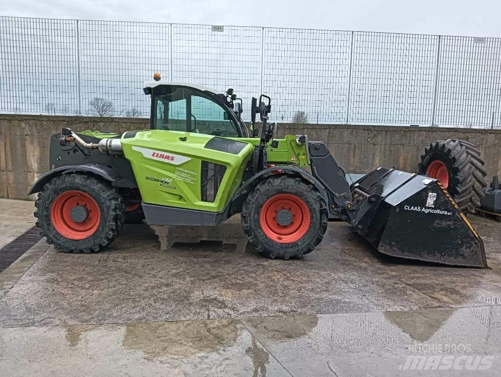 CLAAS Scorpion 732 Телескопічний навантажувач