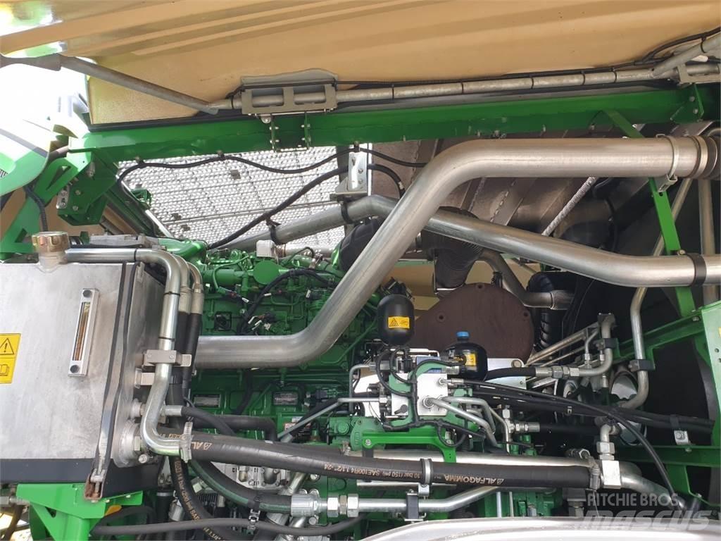 John Deere 8500 Фуражні комбайни