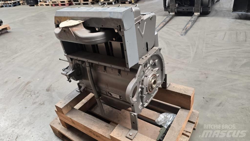 Deutz F4L912 Двигуни