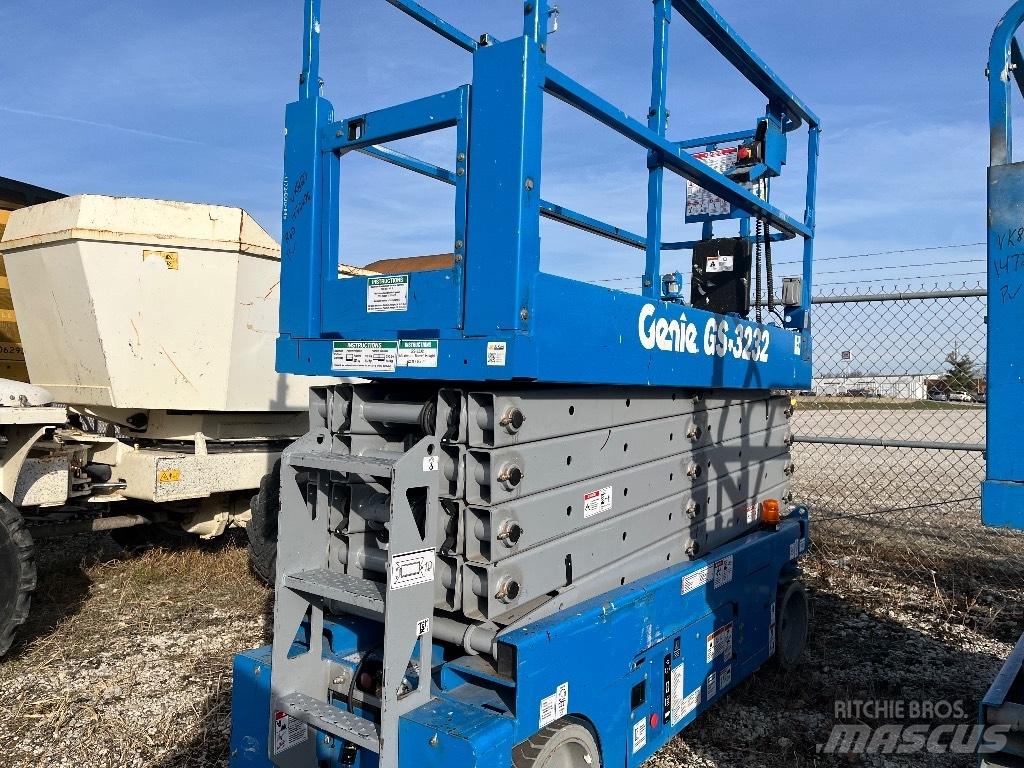 Genie GS 3232 Підйомники-ножиці