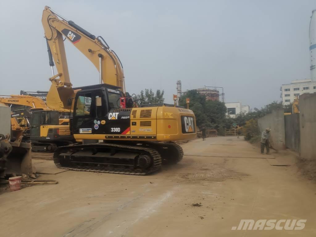 CAT 330 D Гусеничні екскаватори