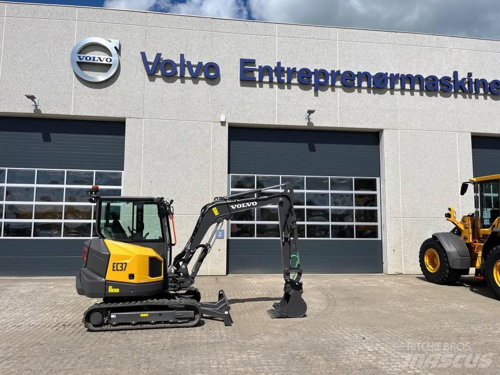 Volvo EC37F Міні-екскаватори < 7т