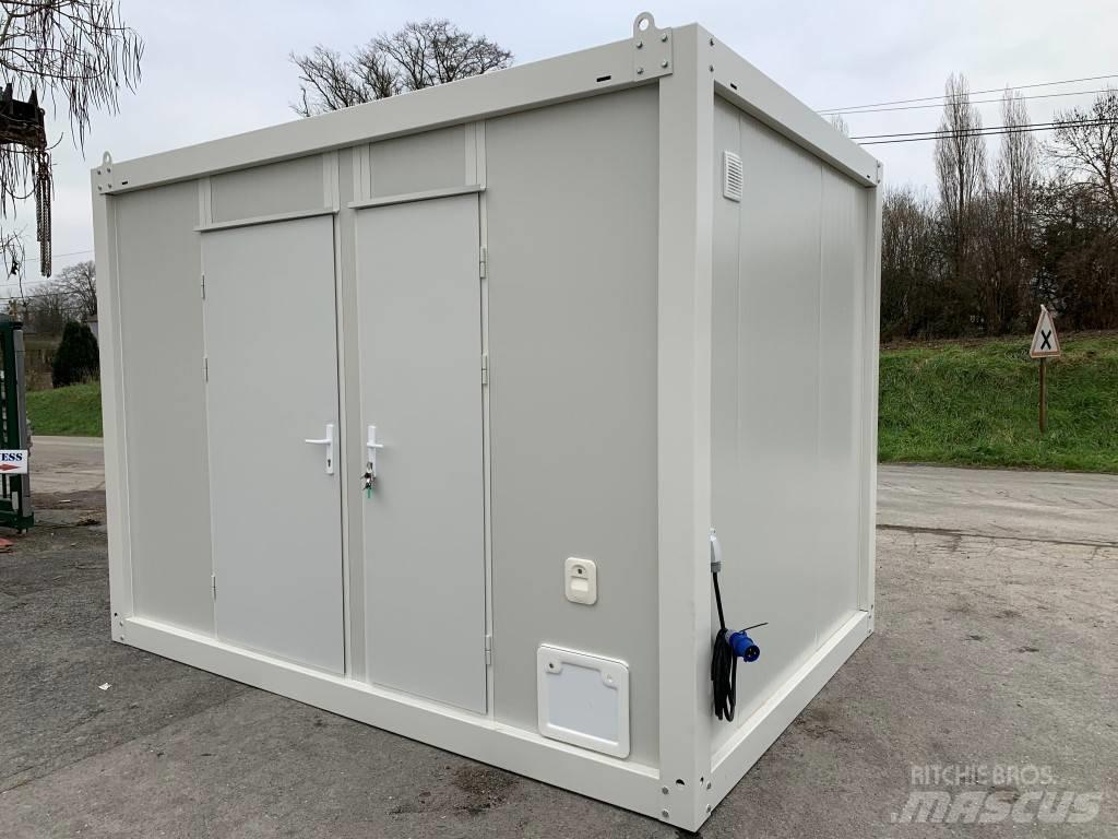 BASE DE VIE 2.4X3.5M Спеціальні контейнери