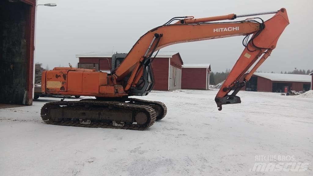 Hitachi EX 200-2 Гусеничні екскаватори