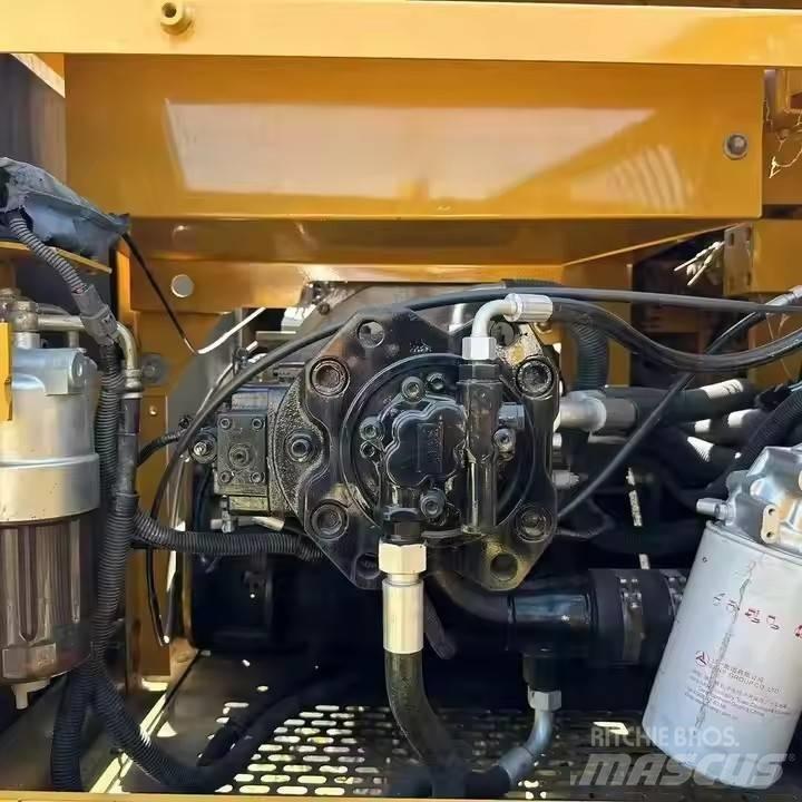 Sany SY205Cpro Гусеничні екскаватори