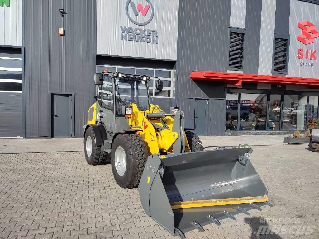 Wacker Neuson WL 44 Фронтальні навантажувачі