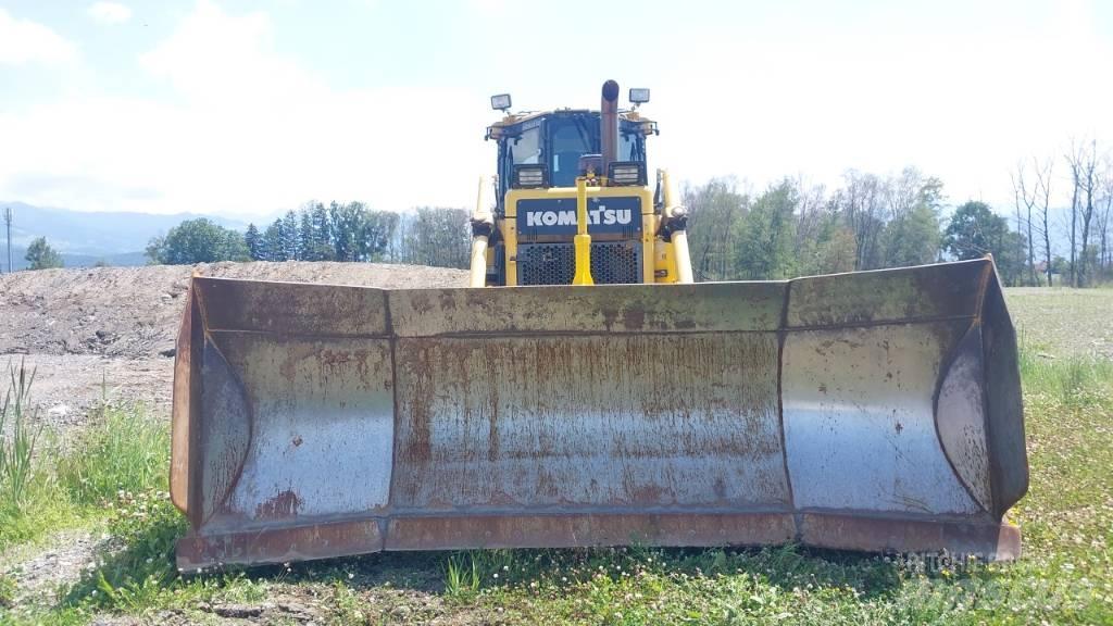 Komatsu D 65 PX-17 Гусеничні бульдозери