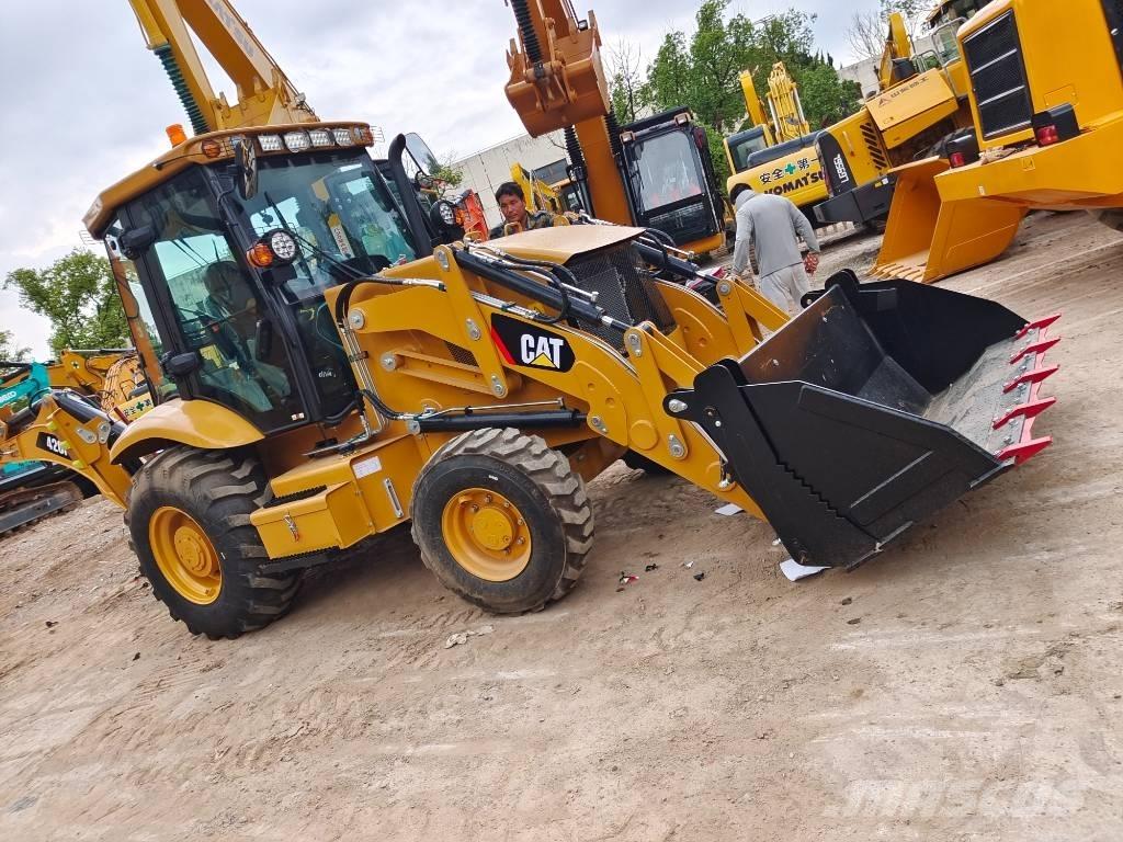 CAT 420 F Екскаватори-навантажувачі