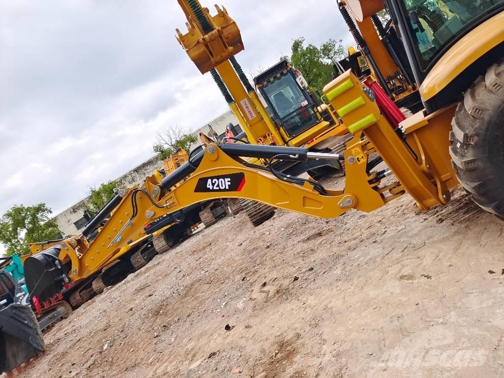 CAT 420 F Екскаватори-навантажувачі