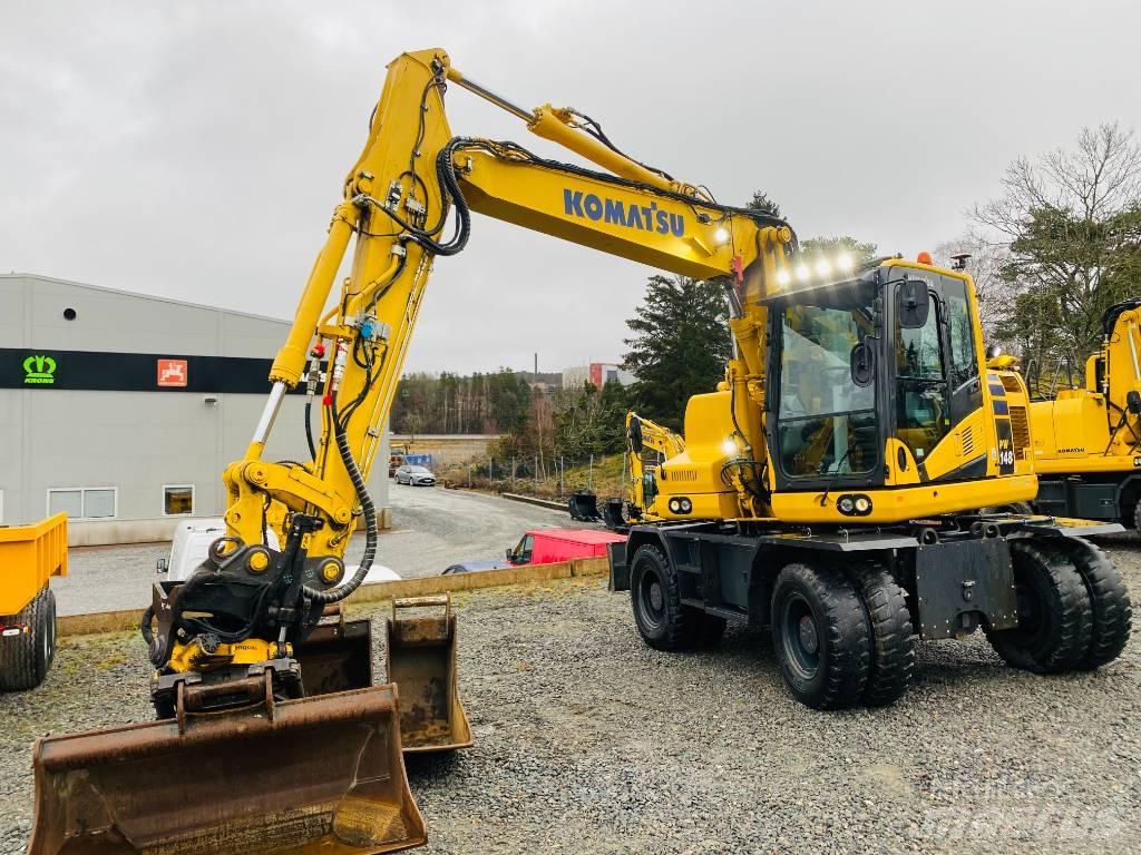 Komatsu PW148-11 Колісні екскаватори