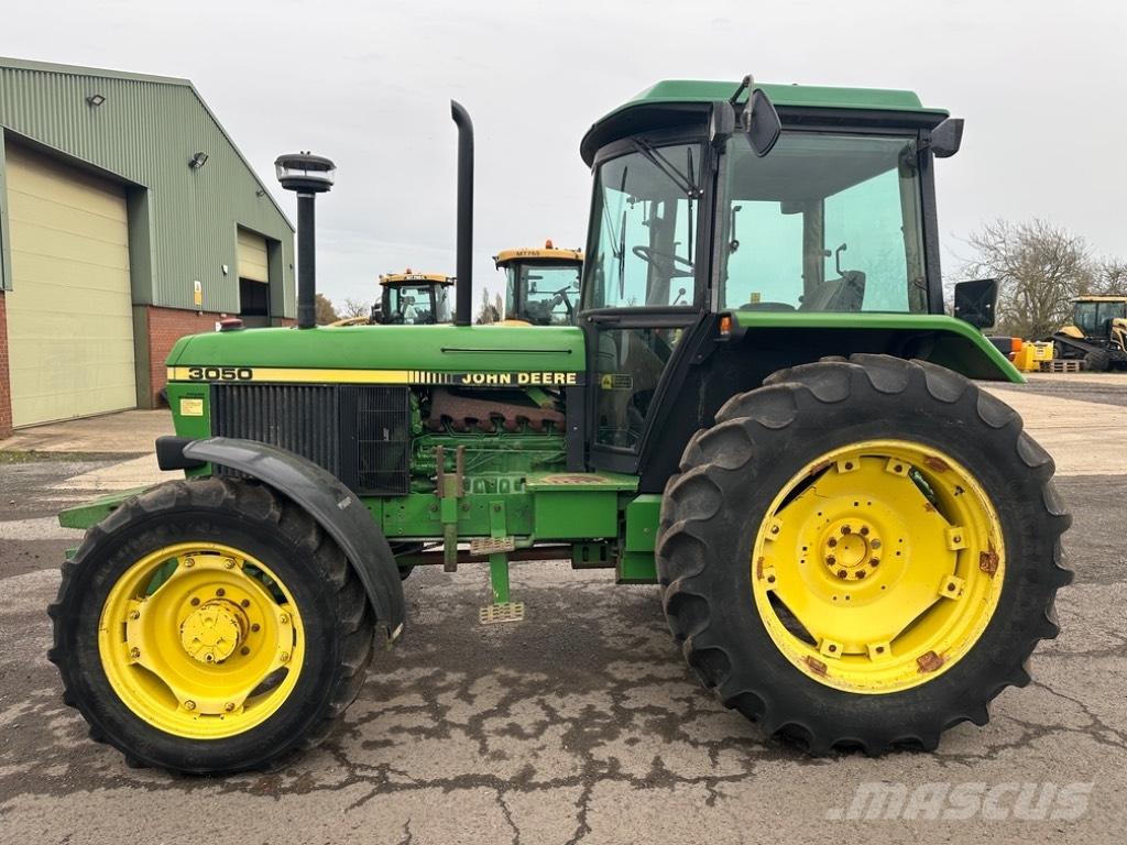 John Deere 3050 HL Трактори