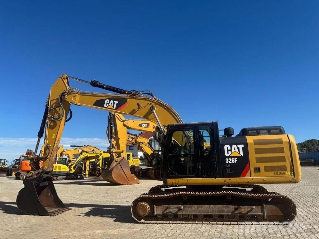 CAT 326 F LN Гусеничні екскаватори