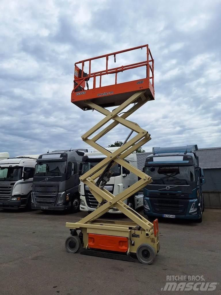 JLG 2030 ES Підйомники-ножиці