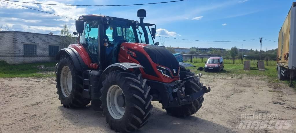 Valtra T-175 A Трактори