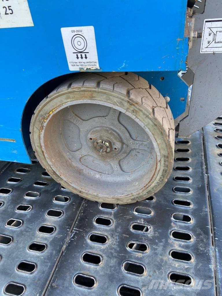 Genie GS 2632 Підйомники-ножиці