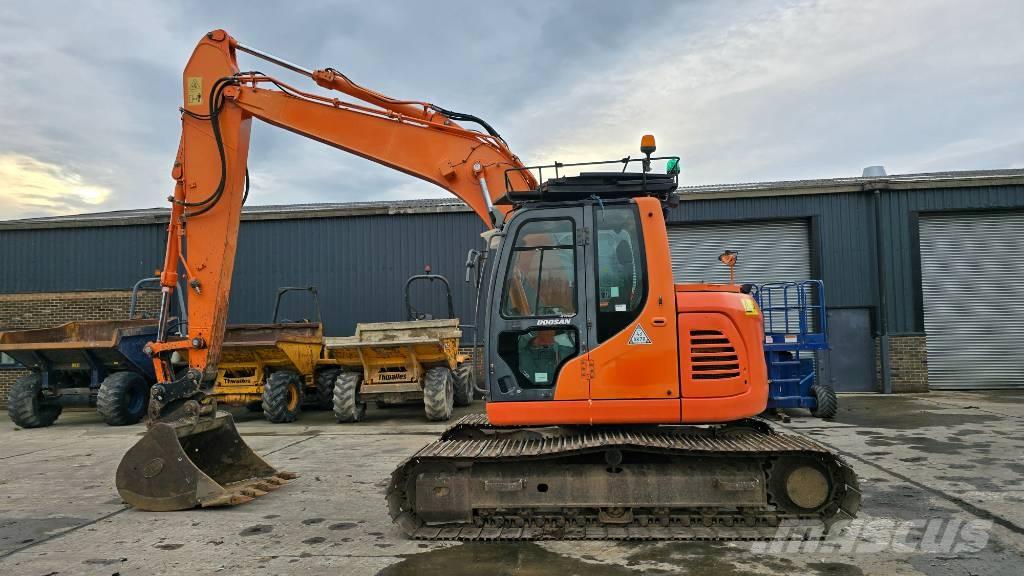 Doosan DX 140 LCR-3 Гусеничні екскаватори