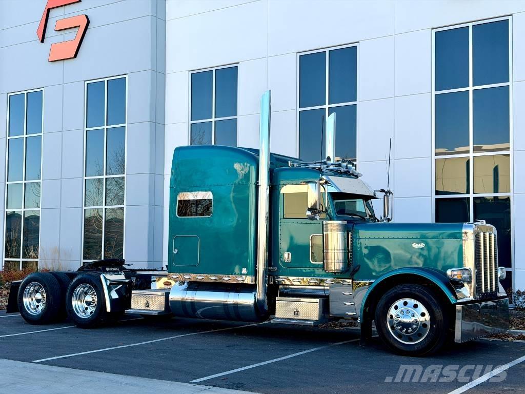 Peterbilt 389 Тягачі