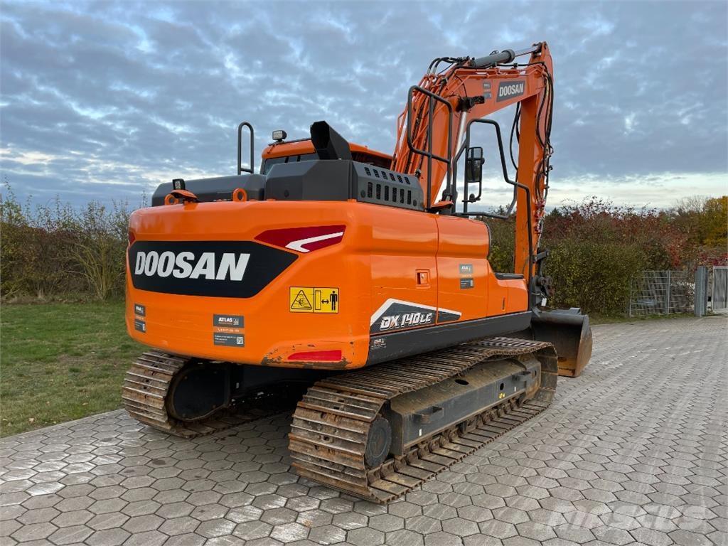Doosan DX140LC-7 Гусеничні екскаватори