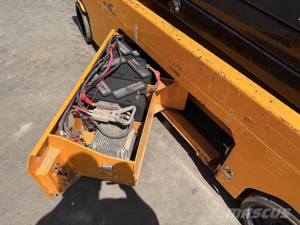 JCB S4550E Інші підйомники і платформи