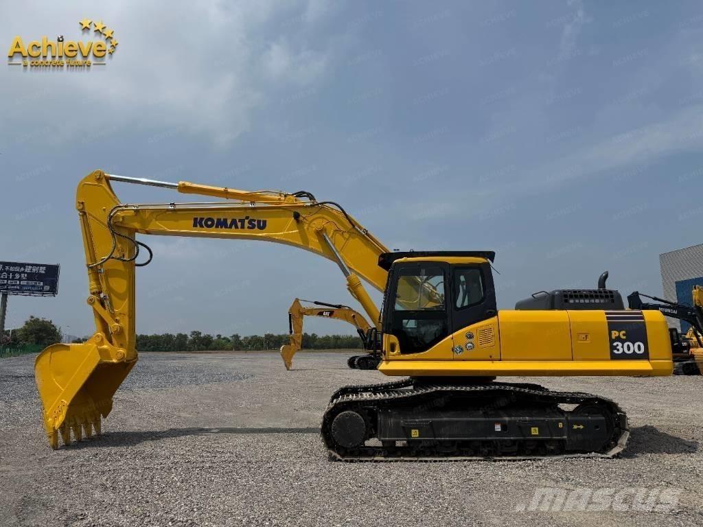 Komatsu PC 300 Гусеничні екскаватори