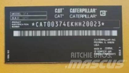 CAT 374 Гусеничні екскаватори