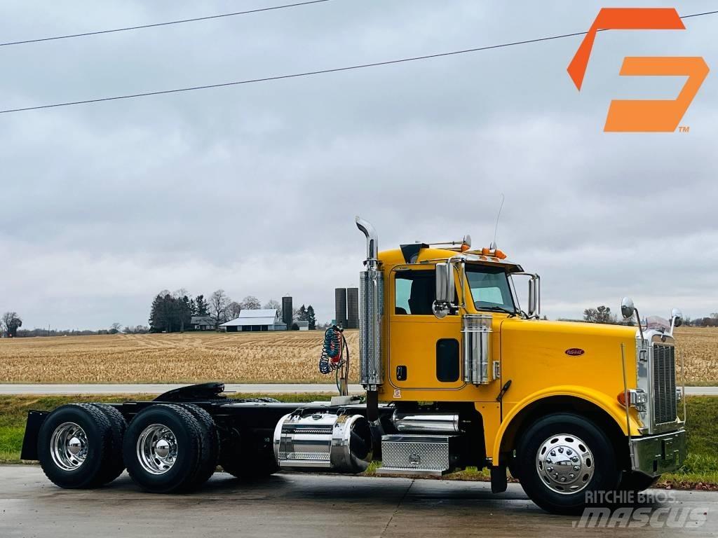 Peterbilt 379 Тягачі