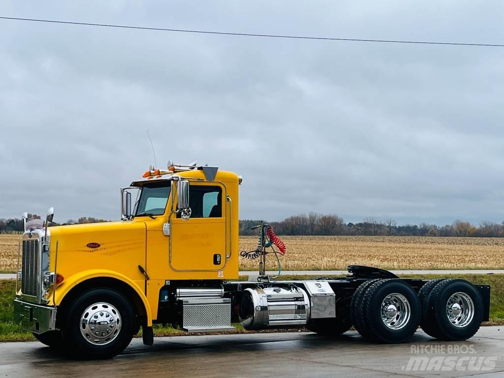 Peterbilt 379 Тягачі
