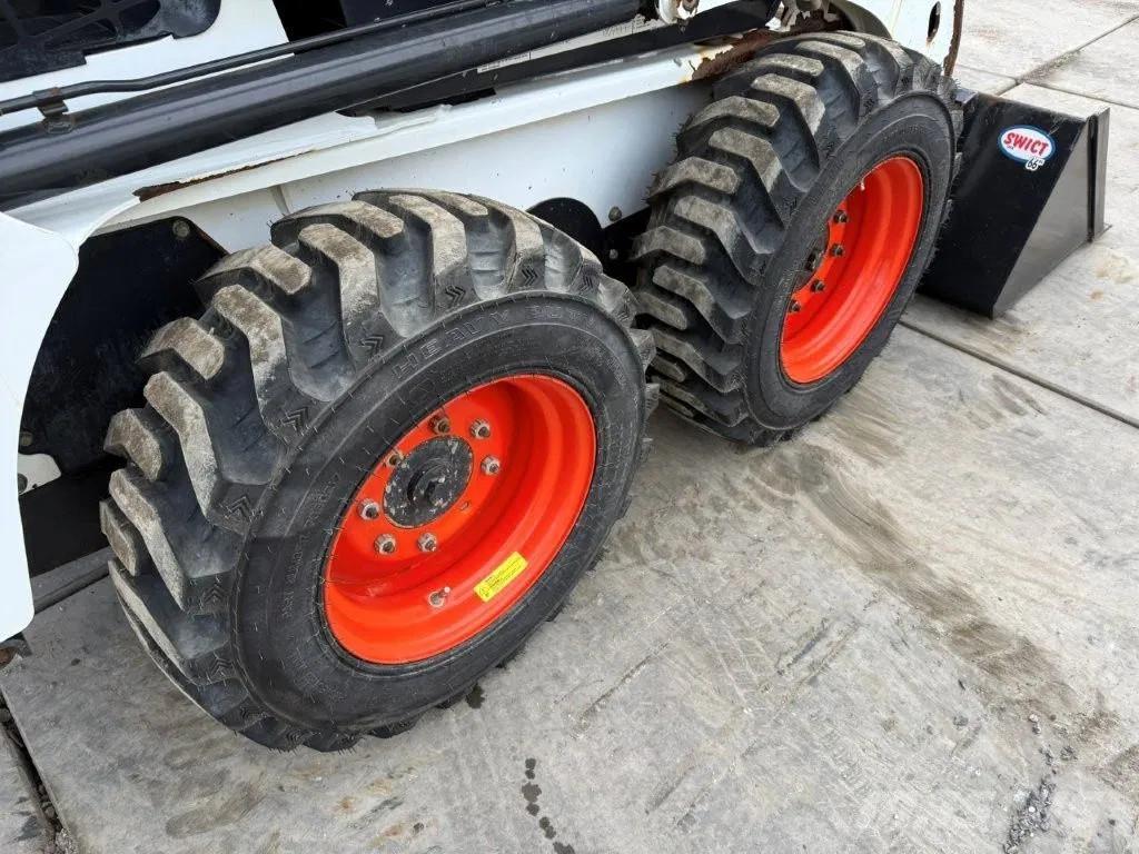 Bobcat S450 Міні-навантажувачі