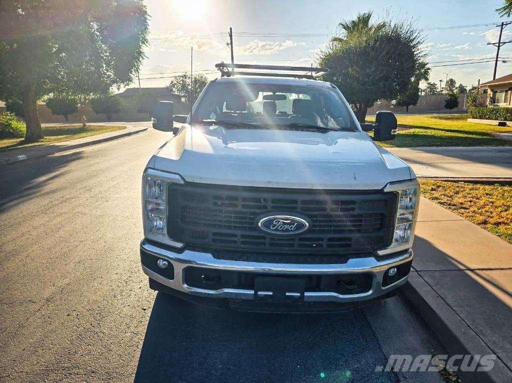 Ford F 250 XL SD Вантажівки / спеціальні